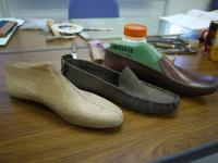 シューネクスト：靴型紙セミナー　袋モカシン製作の様子